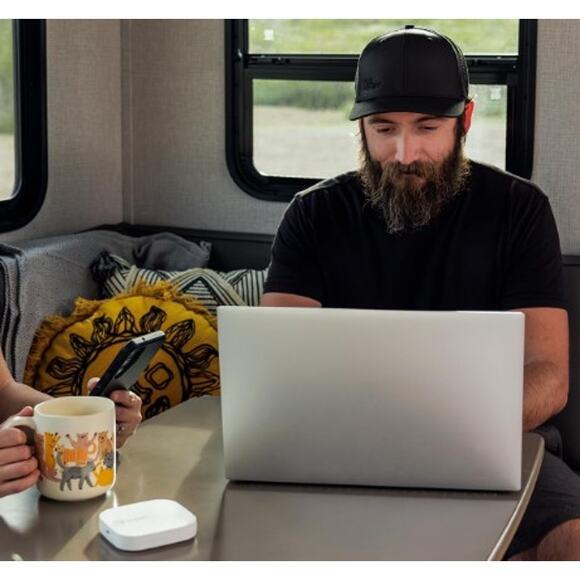 TravlFi Journey1 Wi-Fi 4G LTE Mobile Hotspot RV Internet with Multiple Networks - Picture 7 of 12